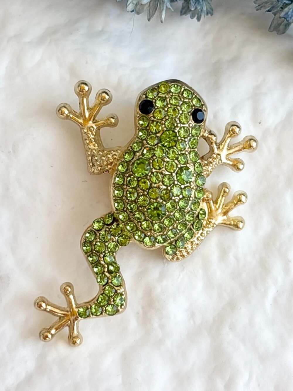 Frog Figural Green Rhinestoned Leaping Gold Toned Tiny Textured Cute Brooch Pin